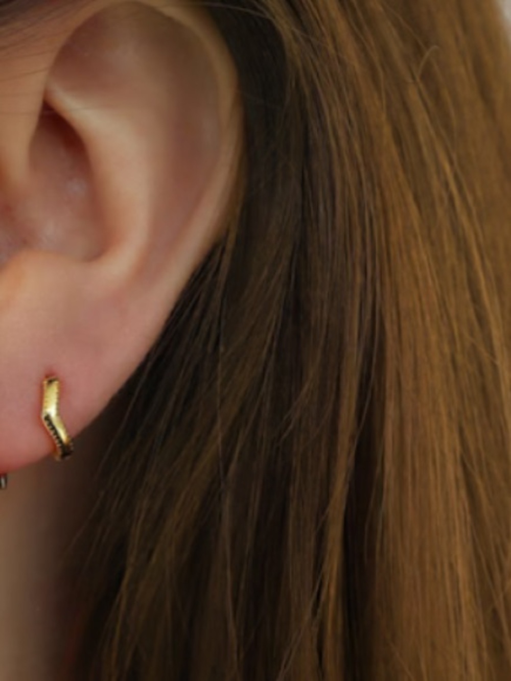 Elegant Gold Crystal Hoop Huggie Earrings - Women Jewelry